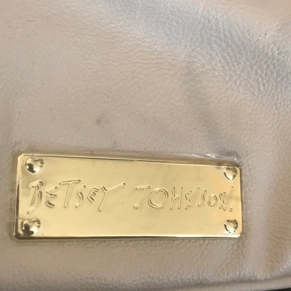 Betsey Johnson purse - Picture 4 of 7